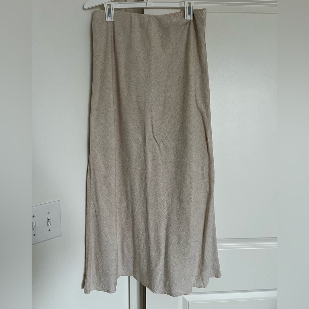 Abercrombie & Fitch Beige Maxi Skirt